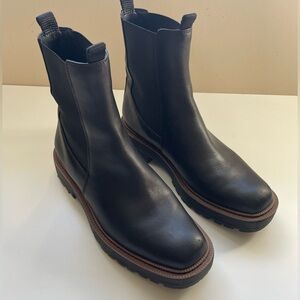 Sam Edelman Laguna Chelsea Boots, Size 10 Women’s, Colour: “Black Leather”